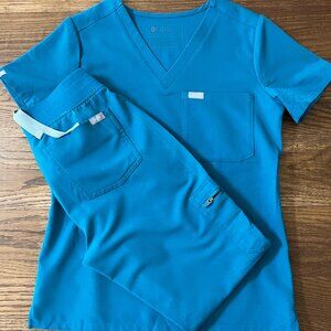 Pacific Blue Set – Catarina Top (XS) & Zamora Joggers (XS)